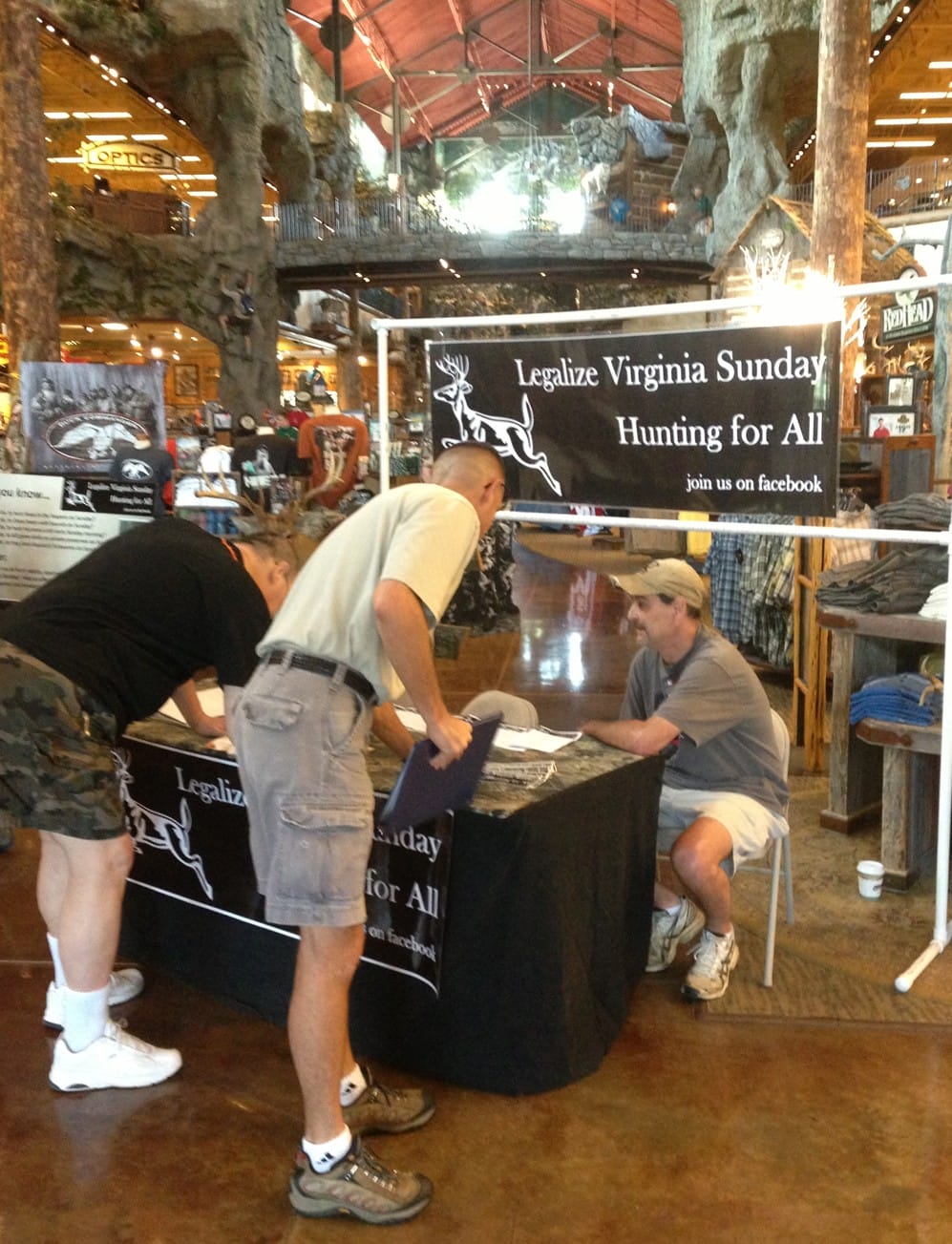 Hunters must first convince their fellow sportsmen that winning the Sunday hunting battle can be done. It starts with grassroots efforts like this one, which took place at Bass Pro Shops near Richmond, Virginia.