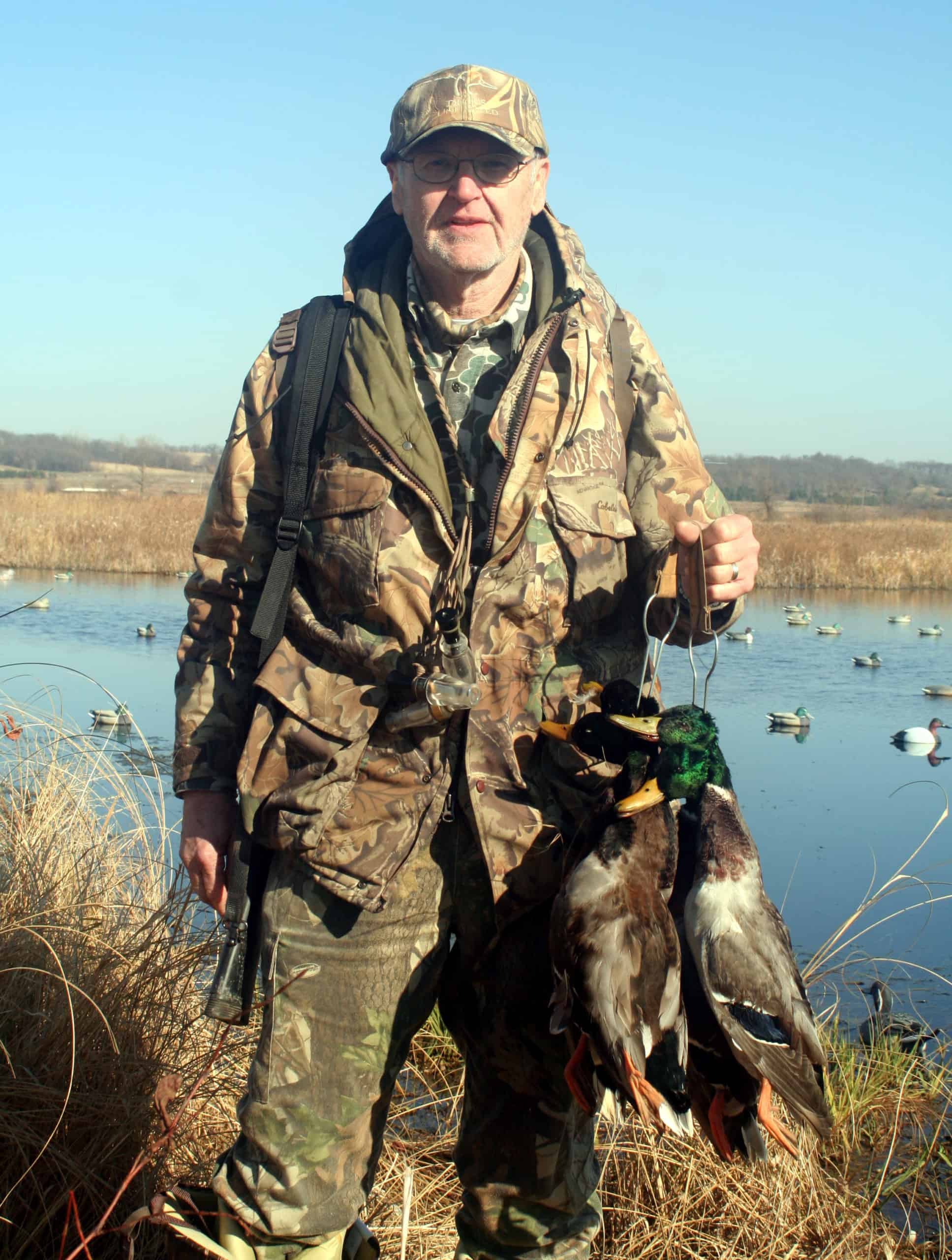 While states to the south get the attention, Missouri gets the ducks. Paul Knick shows off a fine brace of Missouri mallards.