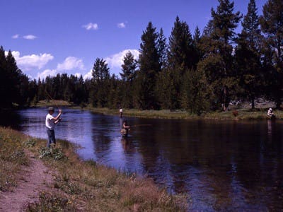 fishing_yellowstone_river400_400