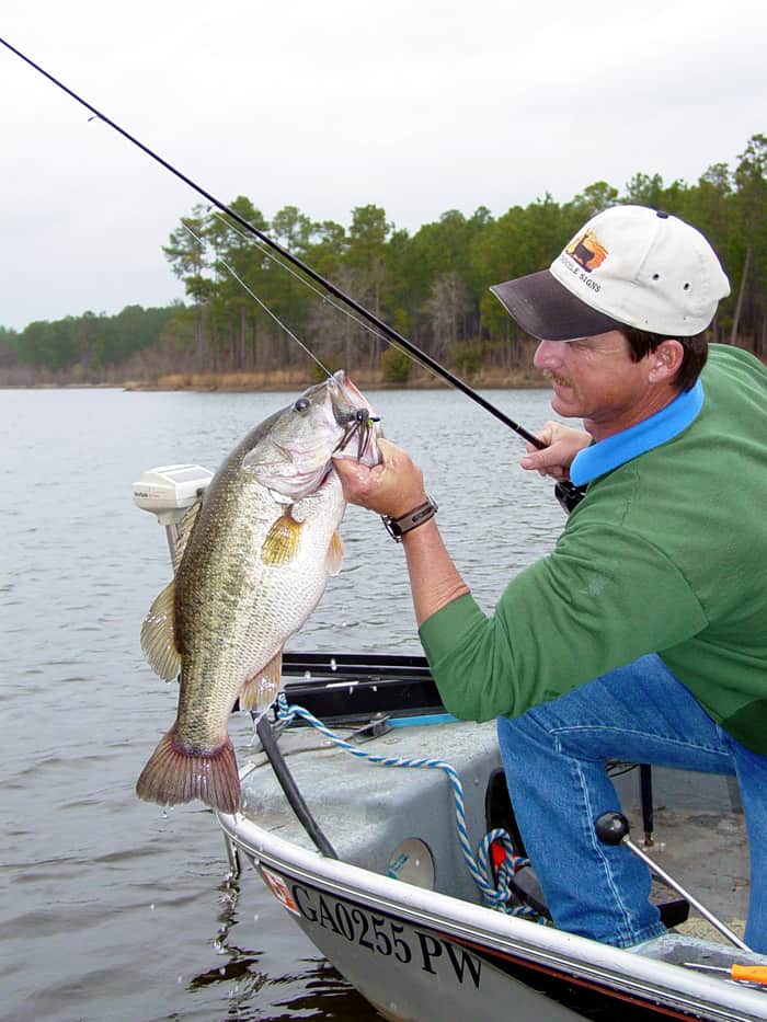 Pay Attention To Line Choice, Fishing's Critical Link - Union Sportsmen's  Alliance