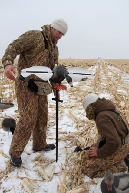 spinning wing decoy