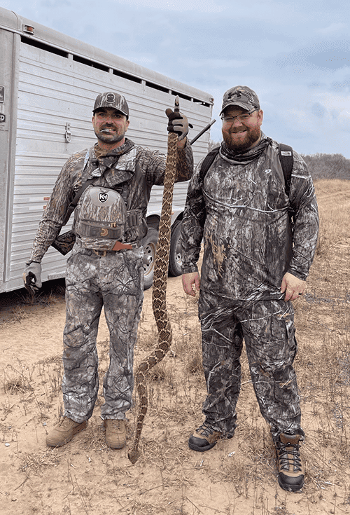 image_hunters with rattlesnake