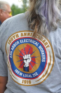 IBEW 252 logo t-shirt